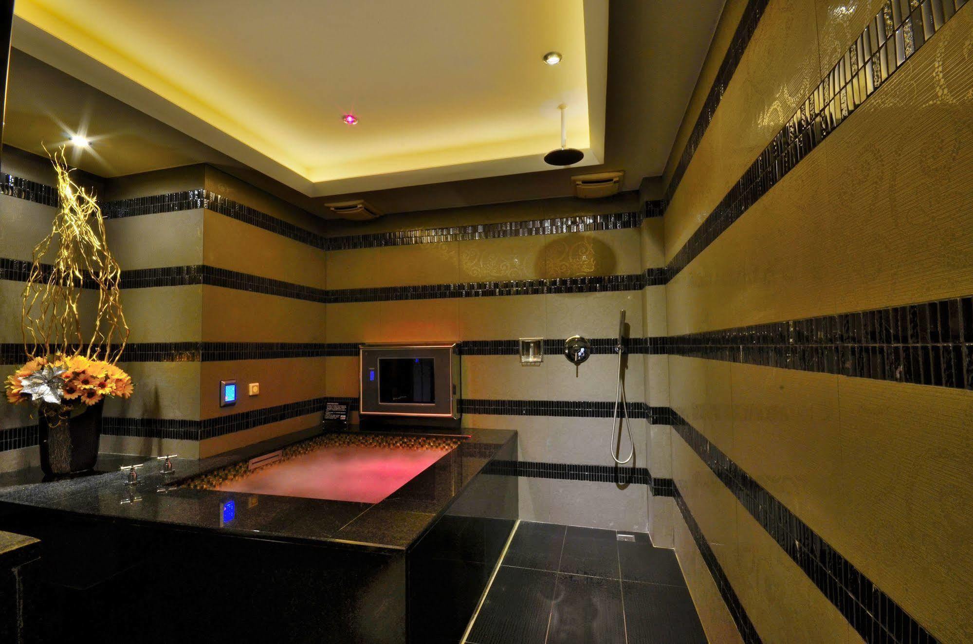 Hea Duenn Motel Tchaj-čung Exteriér fotografie
