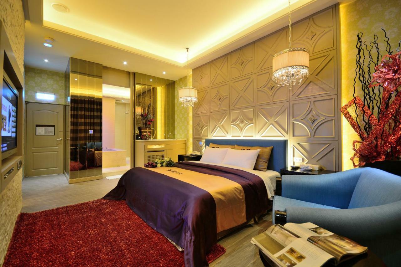 Hea Duenn Motel Tchaj-čung Exteriér fotografie