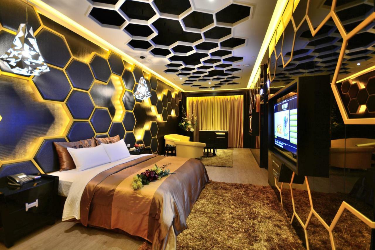 Hea Duenn Motel Tchaj-čung Exteriér fotografie